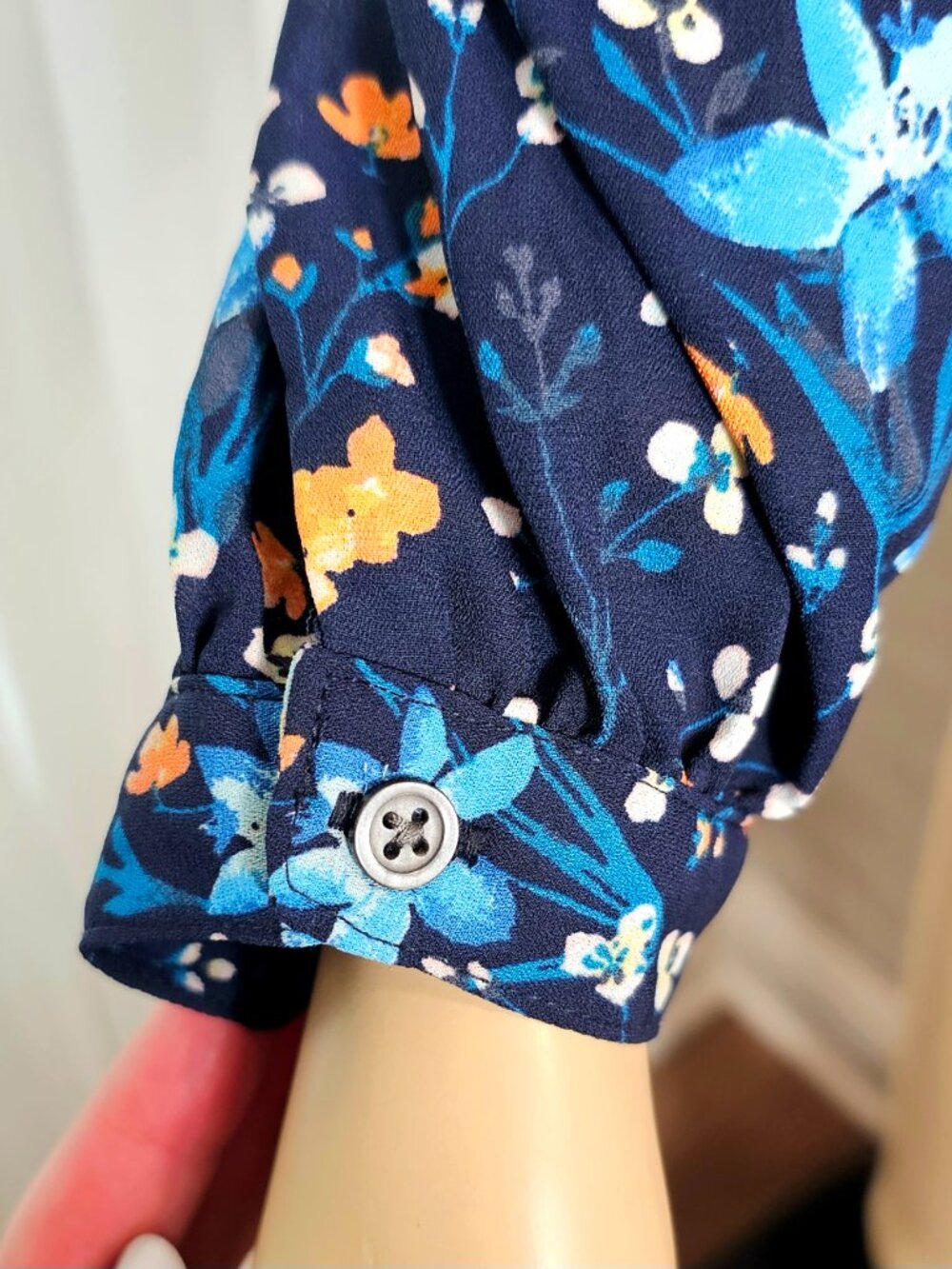 Gap Navy Floral Boho Blouse Size L NWT Long Sleeve Peplum - Picture 8 of 11